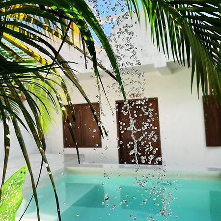 Sri Lanka Surf Villa Domus Graziella Ahangama Eksteriør bilde