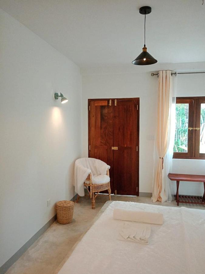 Sri Lanka Surf Villa Domus Graziella Ahangama Eksteriør bilde