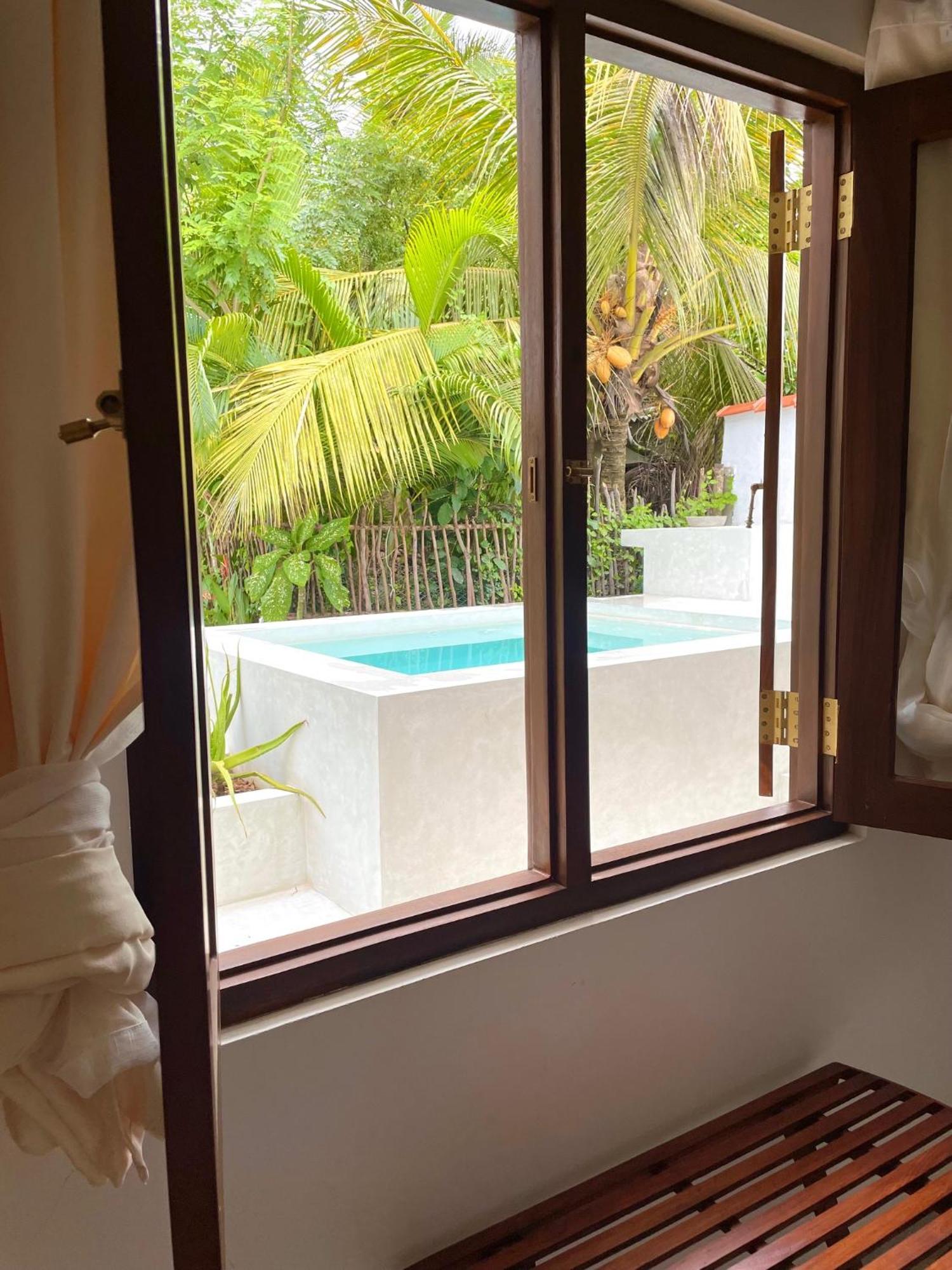 Sri Lanka Surf Villa Domus Graziella Ahangama Eksteriør bilde